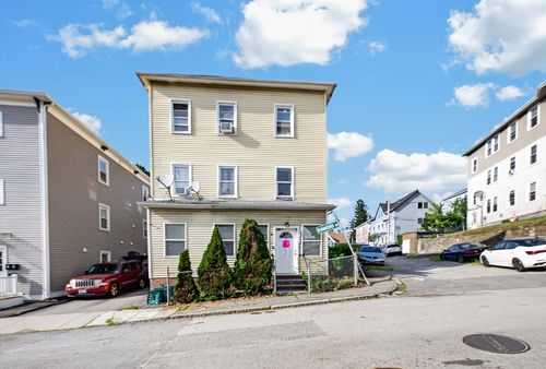 5 Diamond St, Worcester, MA, 01610-3388 | Card Image