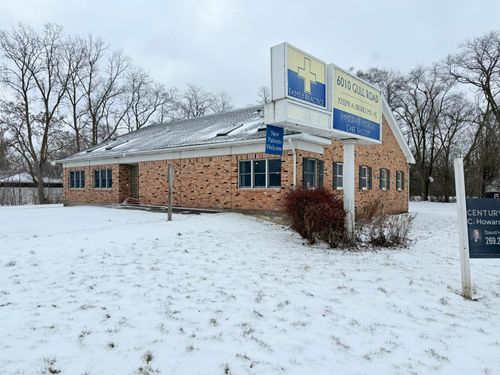 6010 Gull Road, Kalamazoo, MI, 49048 | Card Image