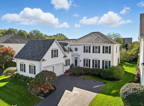 7033 Cunningham Dr, New Albany, OH, 43054-9065 | Card Image