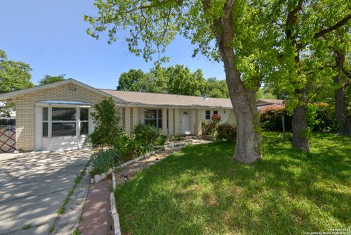 1214 Kenrock St, San Antonio, TX, 78227-1947 | Card Image