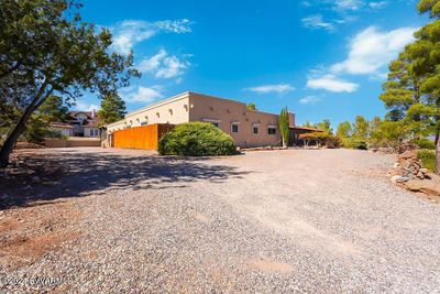 2312 Haskell Springs Rd, House other with 3 bedrooms, 3 bathrooms and null parking in Clarkdale AZ | Image 3