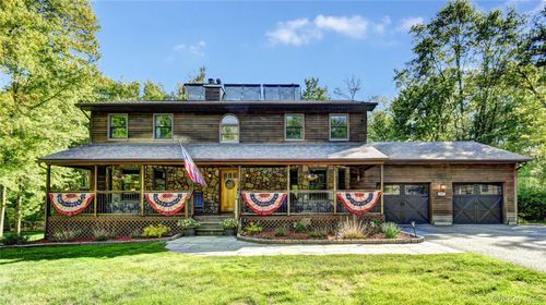 29 Valley View Rd, Bloomingburg, NY, 12721-5212 | Card Image