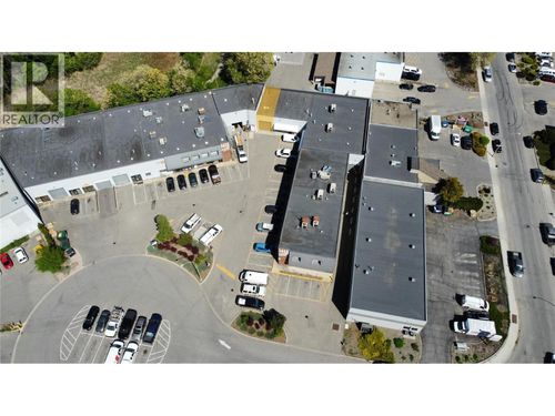 11-1415 Hunter Crt, Kelowna, BC, V1X6E6 | Card Image