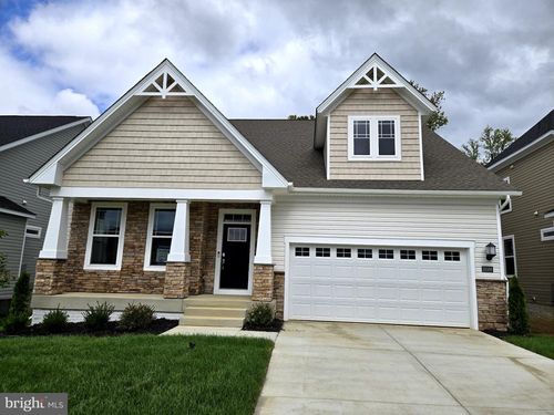 10386 Yosemite St, WHITE PLAINS, MD, 20695-3329 | Card Image
