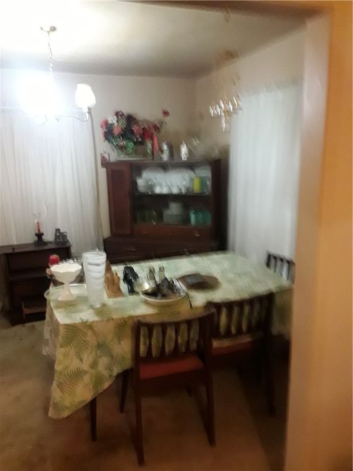 206 W La Grange St, Giddings, TX, 78942-4956 | Card Image