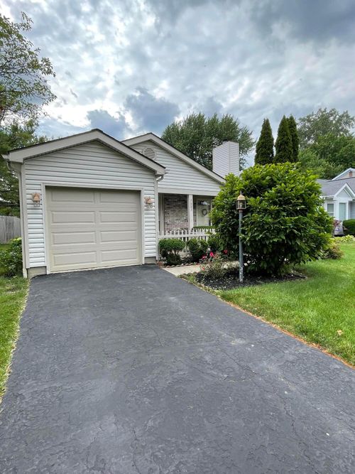 7581 Toweron Ln, Columbus, OH, 43235-5990 | Card Image