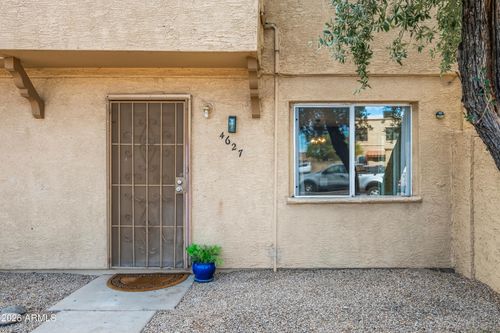 4627 E Southgate Ave, Phoenix, AZ, 85040-2043 | Card Image