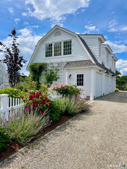 165 Middle Beach Rd, Madison, CT, 06443-3139 | Card Image