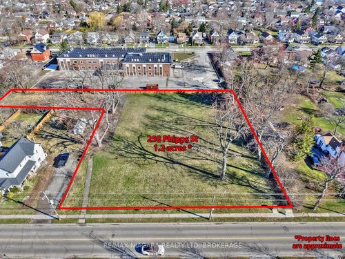 250 Phipps St, Fort Erie, ON, L2A2V5 | Card Image