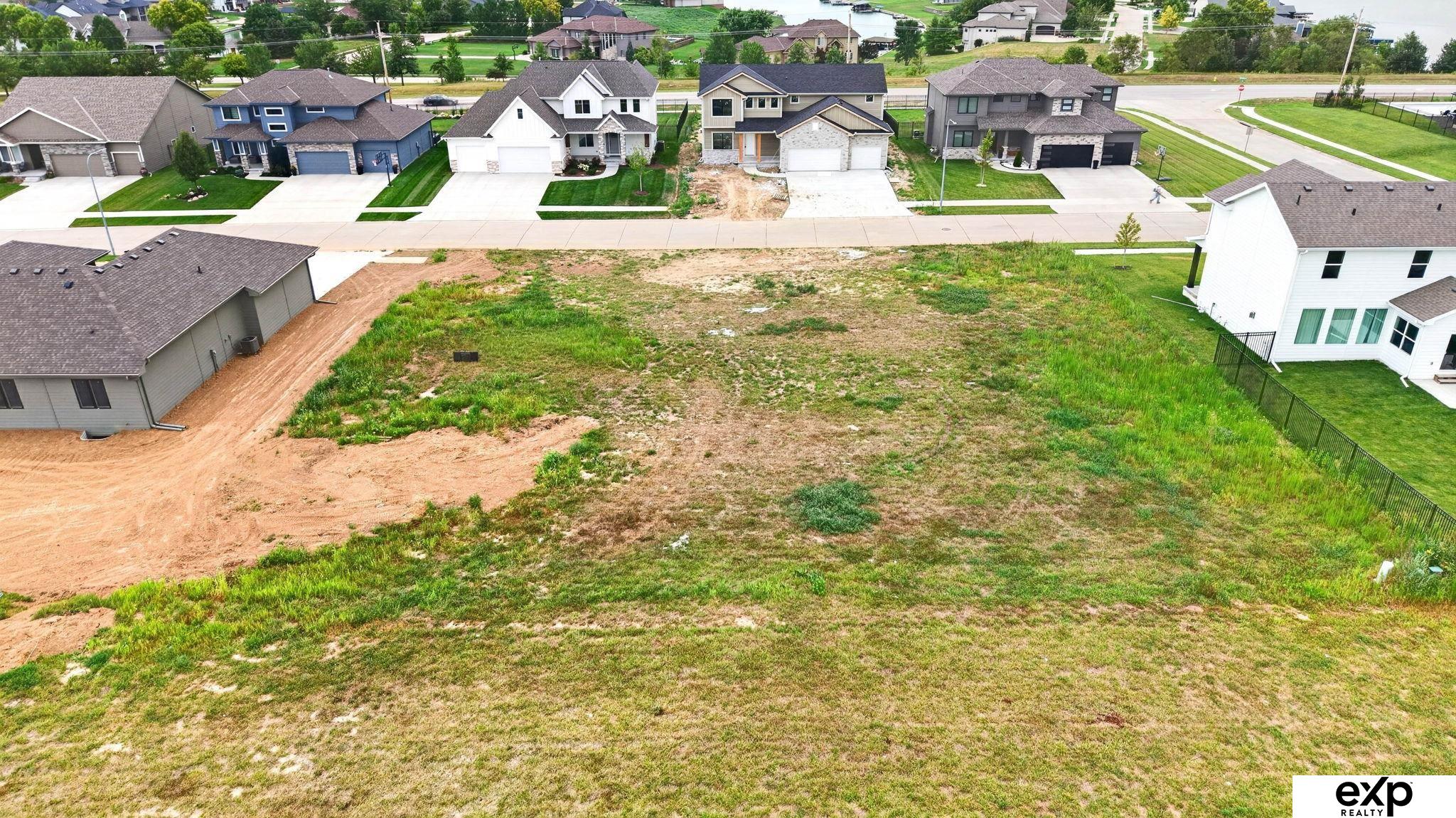 Land in Bennington