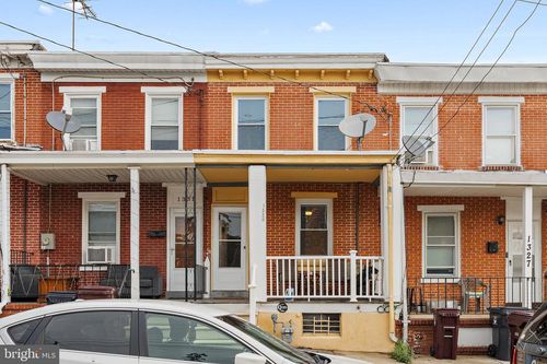 1329 Chestnut St, WILMINGTON, DE, 19805-3960 | Card Image