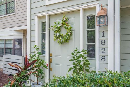 1828 Belle Chez, Mount Pleasant, SC, 29464-7500 | Card Image