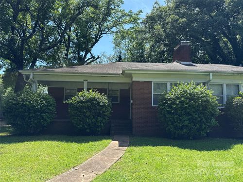 2002 Weststone Dr, Charlotte, NC, 28208-1854 | Card Image