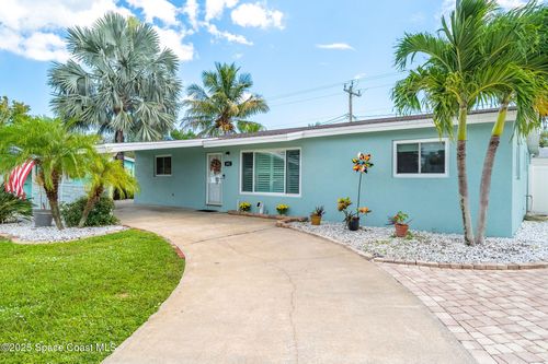 693 Ixora Dr, MELBOURNE, FL, 32935-4983 | Card Image