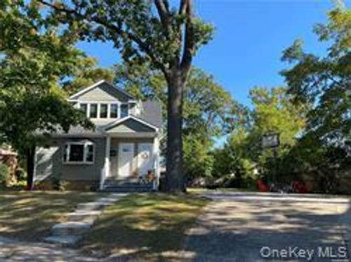 281 Dogwood Ave, W Hempstead, NY, 11552-2206 | Card Image