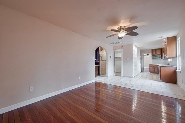 Alternate view of the upstairs flex space. | Image 40