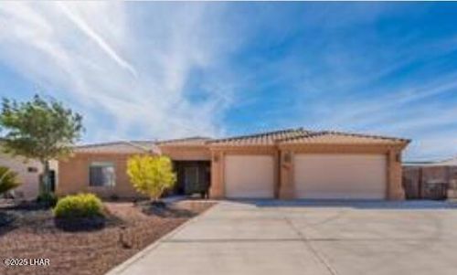 683 Aloha Dr, Lake Havasu City, AZ, 86406-4555 | Card Image