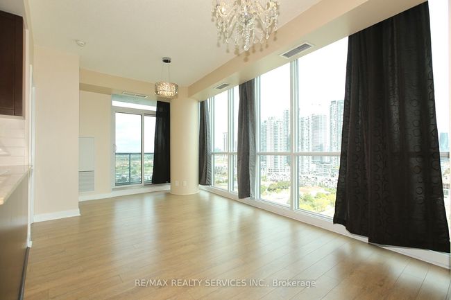 1411 - 3985 Grand Park Dr, Condo with 2 bedrooms, 2 bathrooms and 1 parking in Mississauga ON | Image 8