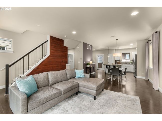 14152 Sw Compass Dr, House other with 4 bedrooms, 3 bathrooms and 2 parking in Beaverton OR | Image 7