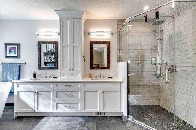 131 Patterson Drive Sw, House other with 5 bedrooms, 4 bathrooms and 4 parking in Calgary AB | Image 34
