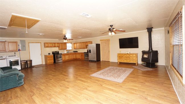 1651 Farm Market 2029, House other with 3 bedrooms, 3 bathrooms and null parking in Telephone TX | Image 8