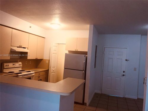 apt-601-11060 Sw 196th St, Cutler Bay, FL, 33157-6604 | Card Image