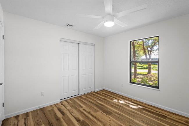555 Benedictine Ter, House other with 3 bedrooms, 2 bathrooms and null parking in Sebastian FL | Image 15
