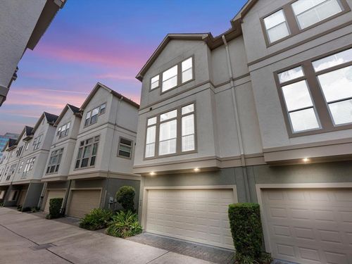 625 Hartman St, Houston, TX, 77007-5802 | Card Image