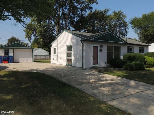 23185 Lauren Ave, Warren, MI, 48089-2250 | Card Image