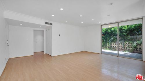 101-6251 Coldwater Canyon Ave, North Hollywood, CA, 91606 | Card Image