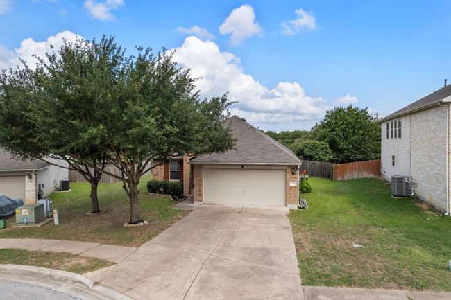 10304 Lone Pine Ln, House other with 3 bedrooms, 2 bathrooms and 4 parking in Austin TX | Image 20