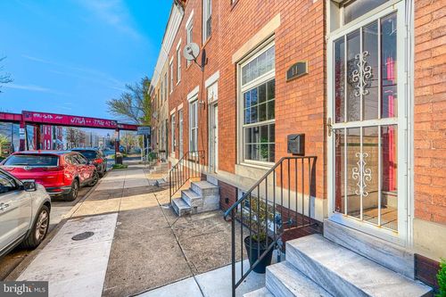 11 S Kresson St, BALTIMORE, MD, 21224-1713 | Card Image