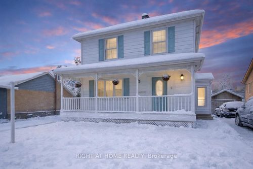 {{alt}} | Card Image