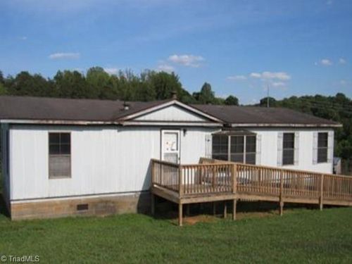 375 Marshall Johnson Rd, Pilot Mountain, NC, 27041-8268 | Card Image