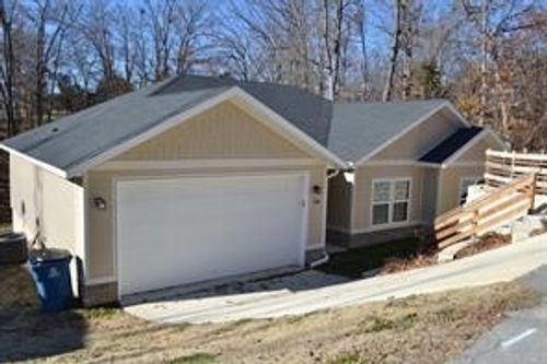 14 Constance Cir, Bella Vista, AR, 72714-4811 | Card Image