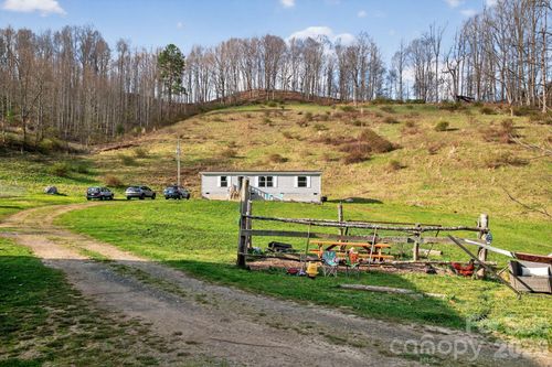 212 Ball Hollow Ln, Burnsville, NC, 28714-2026 | Card Image