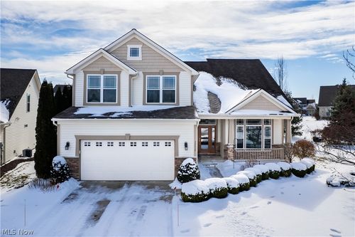 22227 North Trl, Strongsville, OH, 44149-2976 | Card Image