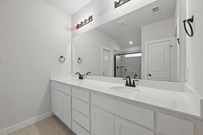 1401 Quail Creek Dr, House other with 3 bedrooms, 2 bathrooms and null parking in Cleburne TX | Image 20