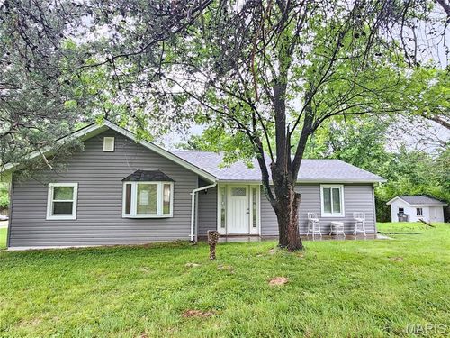 126 Coil Rd, Fenton, MO, 63026-4472 | Card Image