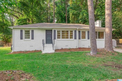 512 22nd Ter Ne, Center Point, AL, 35215-3818 | Card Image