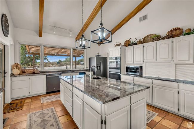 985 N Wonder Ln, House other with 4 bedrooms, 4 bathrooms and 4 parking in Leeds UT | Image 14