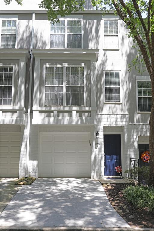 Village Ct, Atlanta, GA 30316
