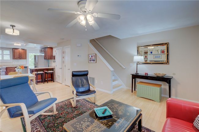 APT-4 - 3399 Post Rd, Condo with 2 bedrooms, 3 bathrooms and 4 parking in Warwick RI | Image 12