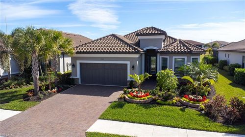 9516 Montelanico Loop, NAPLES, FL, 34119 | Card Image