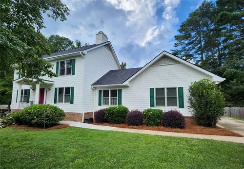 5079 Bridgeport Way, Peachtree Corners, GA, 30092-1713 | Card Image