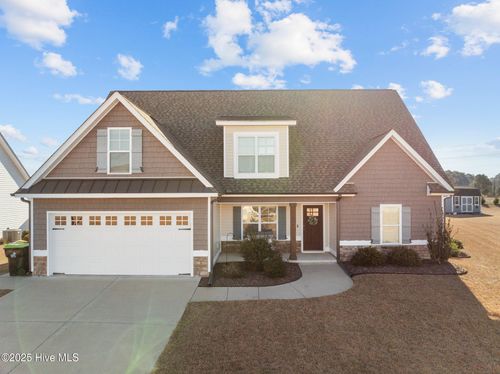 576 Norberry Dr, Winterville, NC, 28590-5400 | Card Image