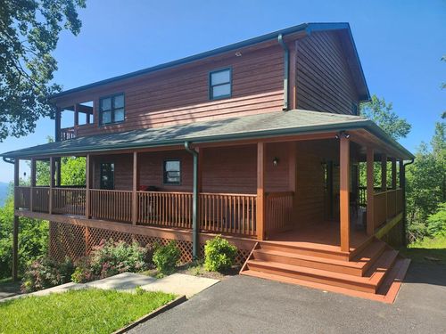 82 Alpine Way, Fancy Gap, VA, 24328-2927 | Card Image