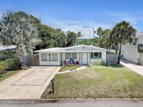332 Tyler Ave, Cape Canaveral, FL, 32920-2930 | Card Image