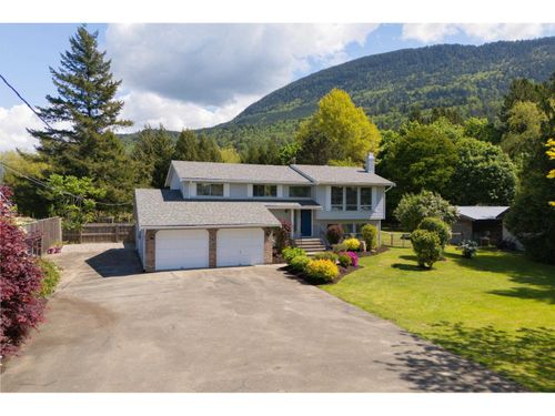 4440 Wilson Rd, Chilliwack, BC, V2R5C5 | Card Image