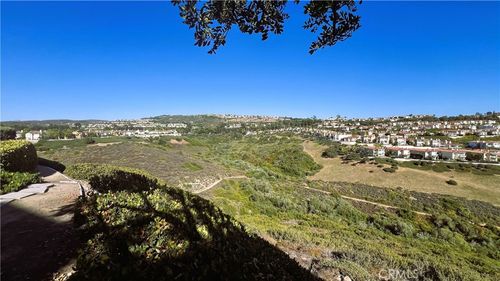 11 Chandon, Newport Coast, CA, 92657-1116 | Card Image